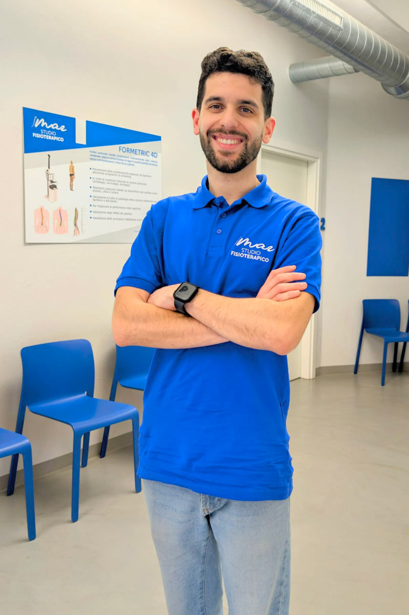 Osteopata e massoterapista nello Studio Fisioterapico MAR a Parabiago